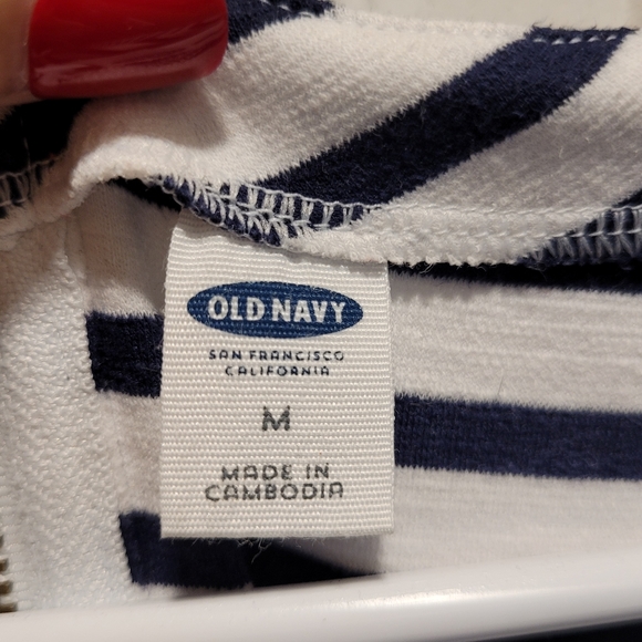 Nautical shift dress from Old Navy. White with navy blue stripes. Medium. - Picture 3 of 8